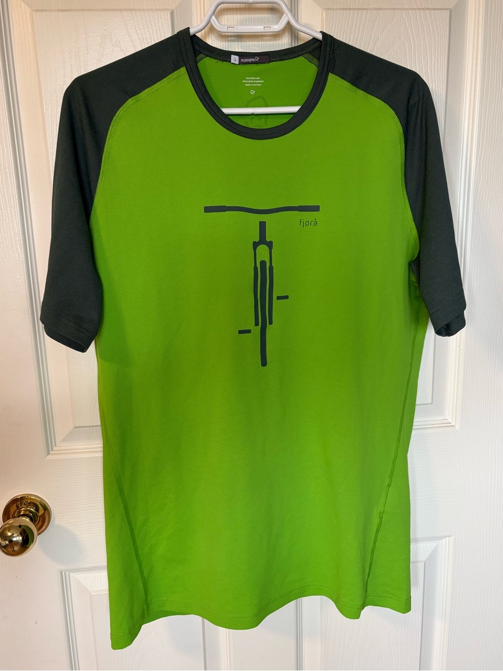 Norrona Fjora Equaliser Lightweight MTB Trail Tech Shirt Men’s Large Green